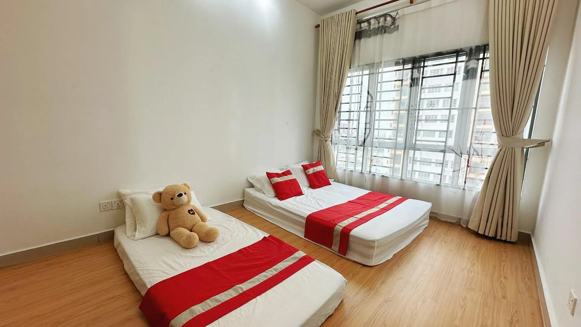 Bukit Jalil 9 Pax, Oug, Old Klang Road, Midvalley, Pavilion 2, Puchong, Kuala Lumpur 0*,