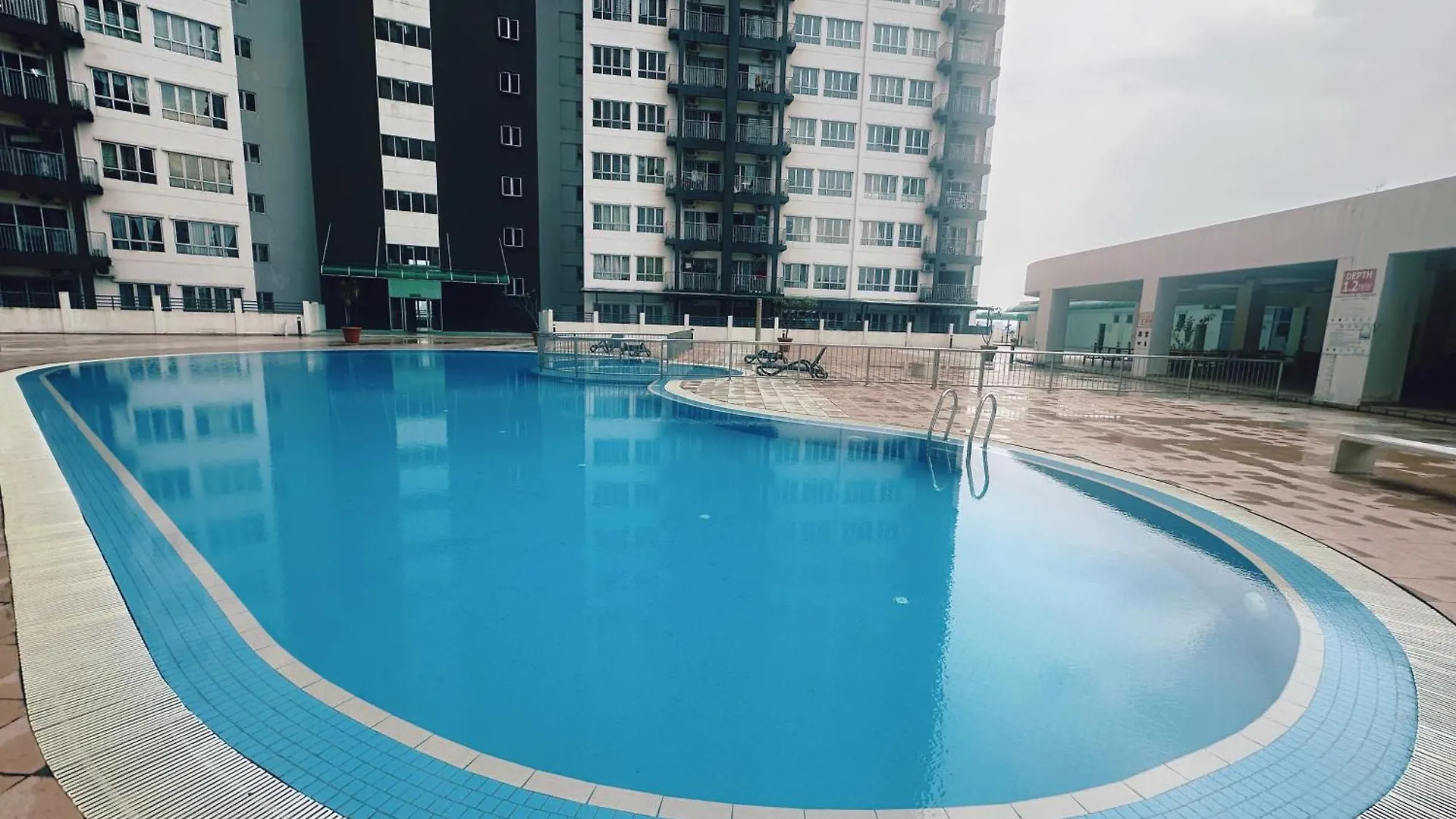 Appartement Bukit Jalil 9 Pax, Oug, Old Klang Road, Midvalley, Pavilion 2, Puchong, Kuala Lumpur